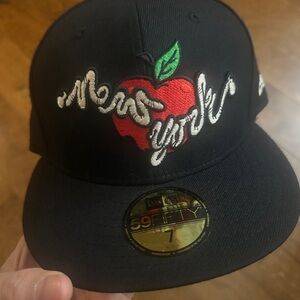 Black New York rotten to the core New Era fitted Black Hat